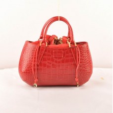 Bolso mediano Fendi B Fab de piel roja con vetas de cocodrilo y asa superior.