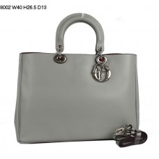 Bolso Dior Diorissimo Jumbo de piel napa gris (herrajes plateados) 8002