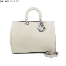 Bolso pequeño Dior Diorissimo de piel napa beige (herrajes plateados) 8001