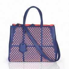 Bolso Fendi 2Jours de piel azul Ferrari con cierre de hebilla Bolso Fendi 2Jours de piel azul Ferrari con cierre de hebilla