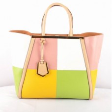 Bolso Fendi 2Jours de piel rosa Ferrari Bolso Fendi 2Jours de piel rosa Ferrari