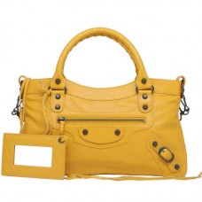 Balenciaga First Mangue Balenciaga First Mangue