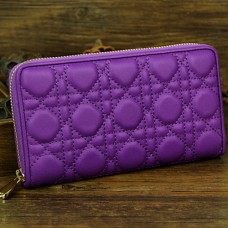 Cartera Lady Dior Escapade de piel de oveja D0082 color morado