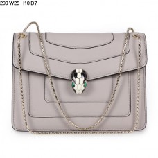 Bolso de hombro Bvlgari Serpenti de piel de becerro GM, gris 233 Bolso de hombro Bvlgari Serpenti de piel de becerro GM, gris 233
