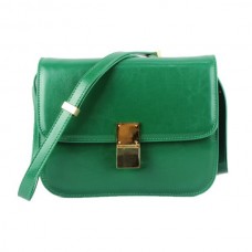 Bolso Celine Classic Box de piel de becerro con solapa, color verde.