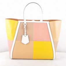 Bolso Fendi 2Jours de piel Ferrari multicolor color albaricoque Bolso Fendi 2Jours de piel Ferrari multicolor color albaricoque