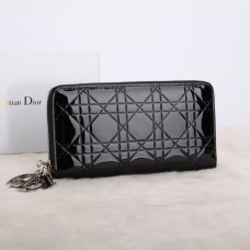 Cartera Dior Escapade de piel charol D0811 negra