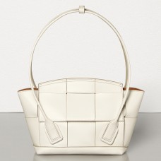 Bolso Bottega Veneta Arco 33 Intrecciato de piel de becerro blanca