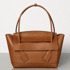 Bolso Bottega Veneta Arco 48 en madera de becerro francesa