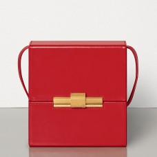 Bolso Daisey de Bottega Veneta en piel de becerro roja francesa.