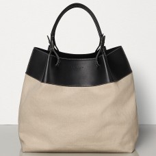 Bolso tote cuádruple de Bottega Veneta en lino y piel de becerro.
