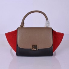 Bolso Celine Small Trapeze de piel color caqui, negro y rojo.