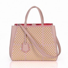 Bolso Fendi 2Jours Clinch Bolt de piel rosa Ferrari Bolso Fendi 2Jours Clinch Bolt de piel rosa Ferrari