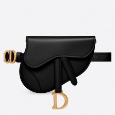Riñonera Dior Saddle en piel de becerro lisa negra
