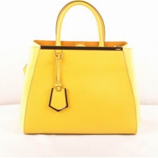 Bolso mediano Fendi 2jours de piel Ferrari con vetas cruzadas amarillas