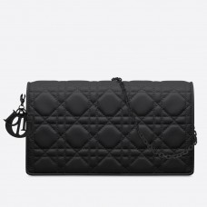 Bolso de mano Dior Lady Dior Ultra negro con cadena