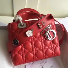 Bolso Dior My Lady Dior en piel de cordero roja Bolso Dior My Lady Dior en piel de cordero roja
