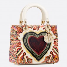 Bolso Lady Dior mediano de Dior estampado con corazón Bolso Lady Dior mediano de Dior estampado con corazón