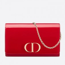 Cartera Dior 30 Montaigne con cadena en piel de becerro charol roja Cartera Dior 30 Montaigne con cadena en piel de becerro charol roja