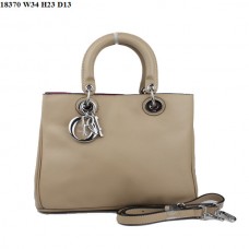 Bolso mediano Dior Diorissimo de piel napa color albaricoque (herrajes plateados) 18370